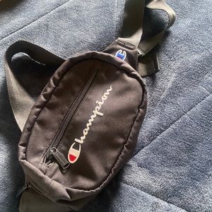 Champion Fanny Pack